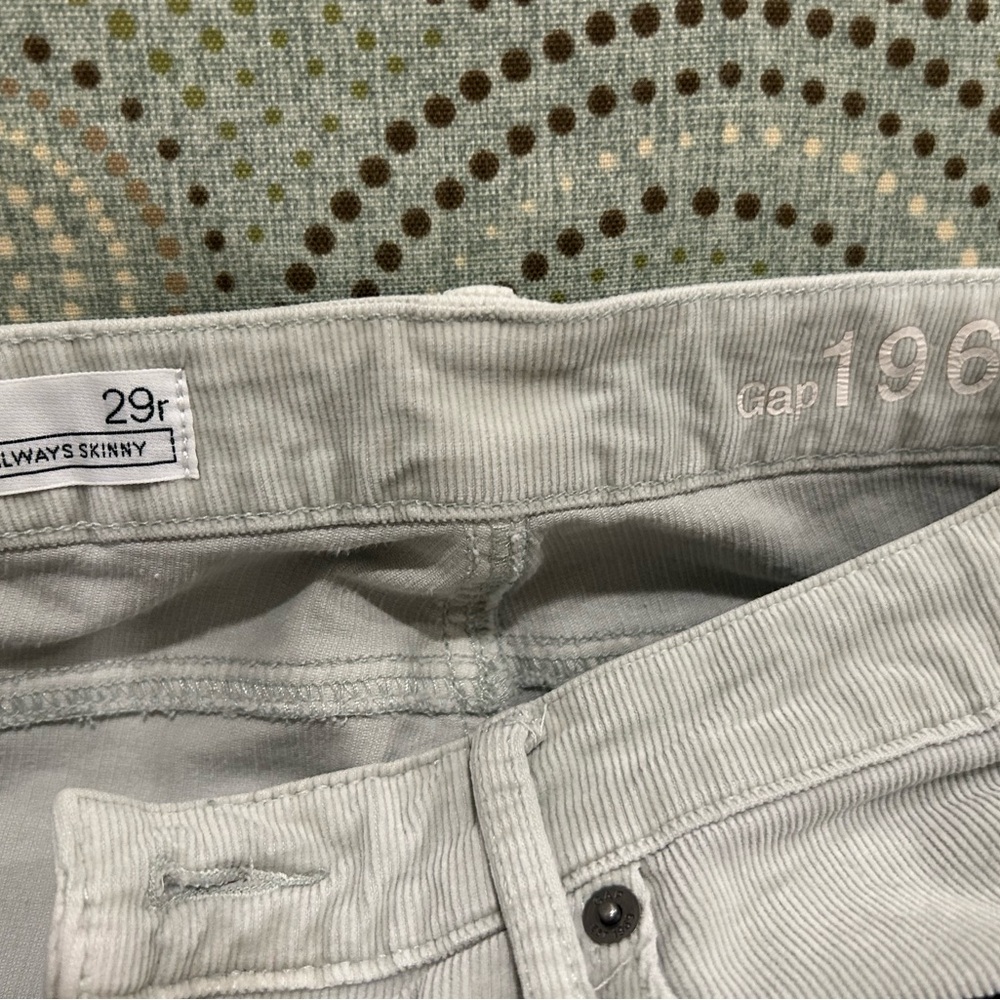Sage green corduroy jeans - Picture 2 of 2